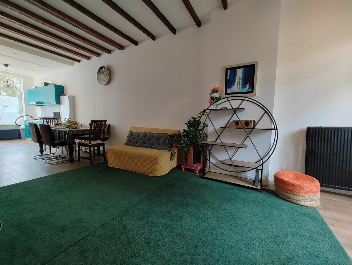 The Diesel Bed And Breakfast Rotterdam Eksteriør billede