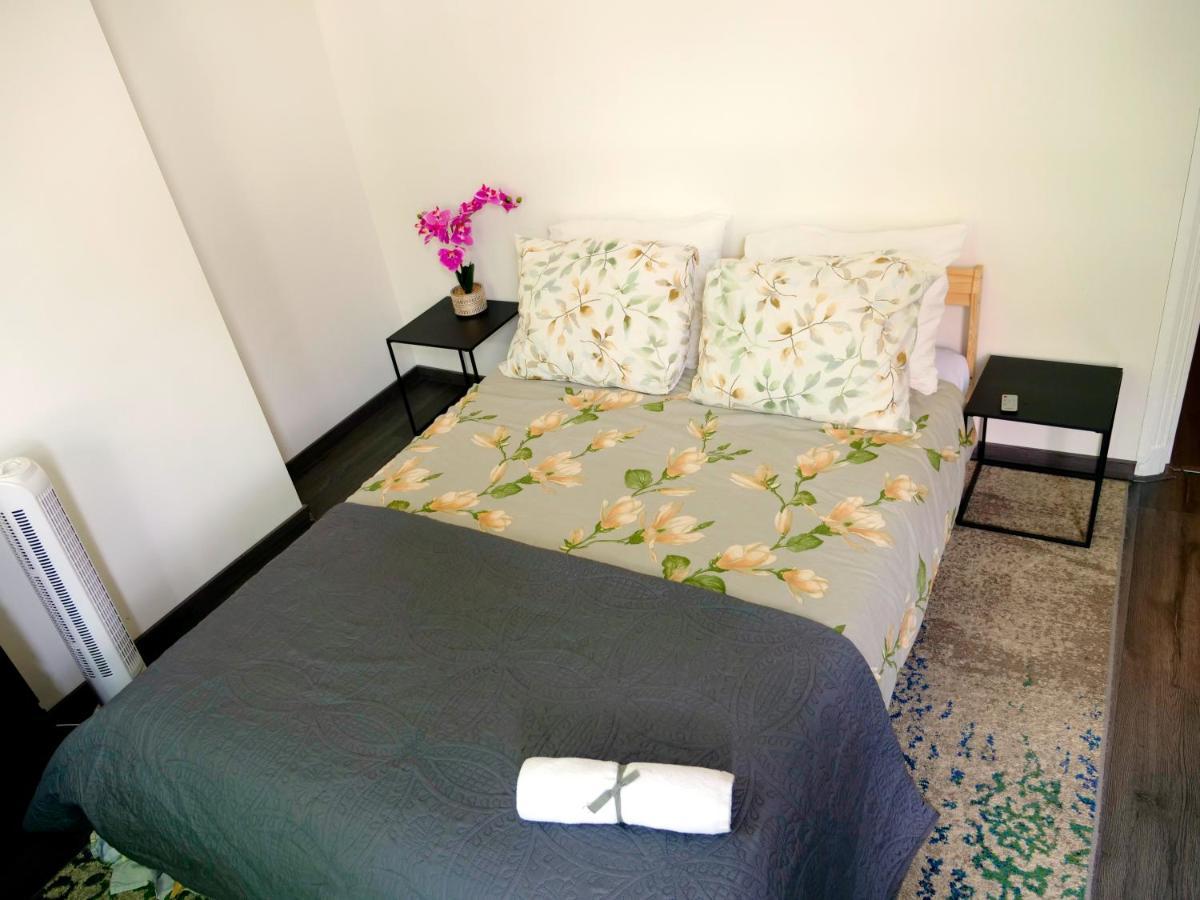 The Diesel Bed And Breakfast Rotterdam Eksteriør billede