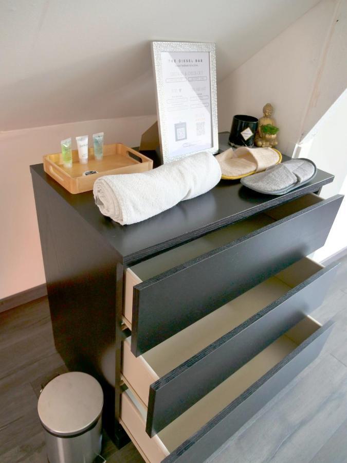 The Diesel Bed And Breakfast Rotterdam Eksteriør billede