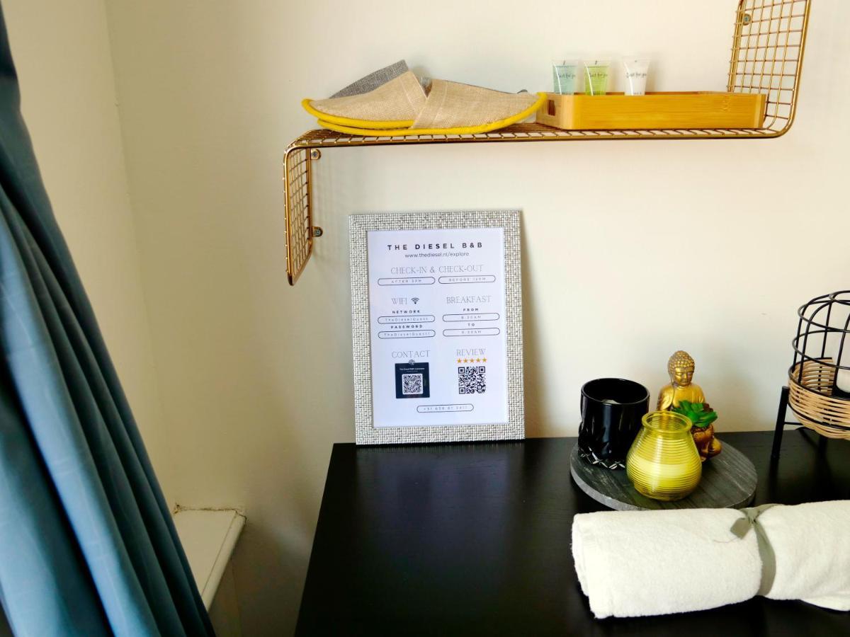 The Diesel Bed And Breakfast Rotterdam Eksteriør billede